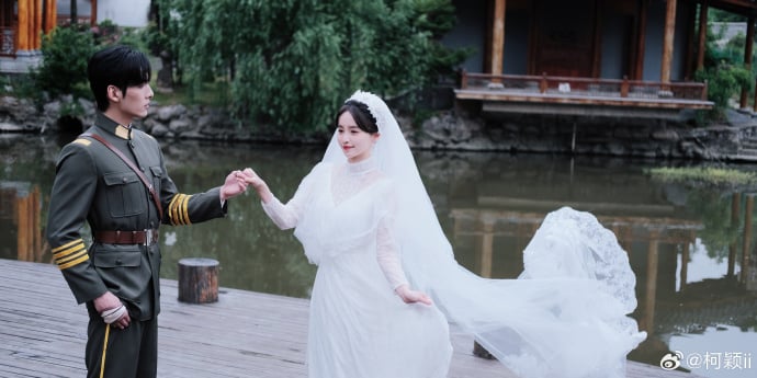 《虚颜》柯颖10部国产剧推荐！《契约新娘》、《一吻倾城》短剧最美专用户-1