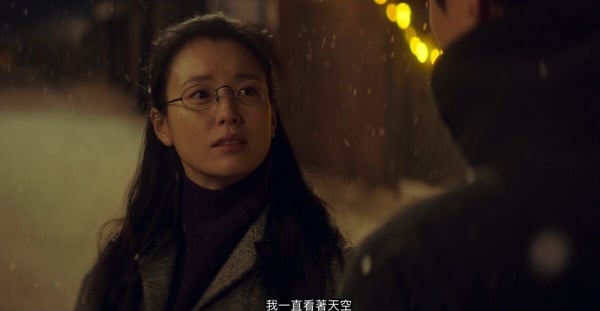 《超异能族》剧情8个前后呼应！斗植靠“紫色窗帘”找到美贤家，之后美贤家全是紫色-1
