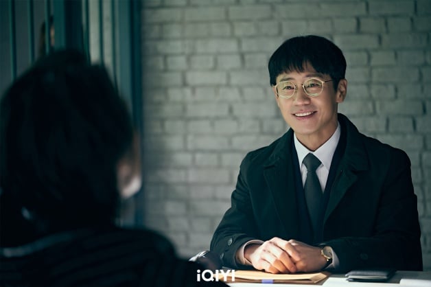 18禁韩剧《恶人传记》10大剧情演员！“金英光”最帅黑道反派，携手视帝申河均-2
