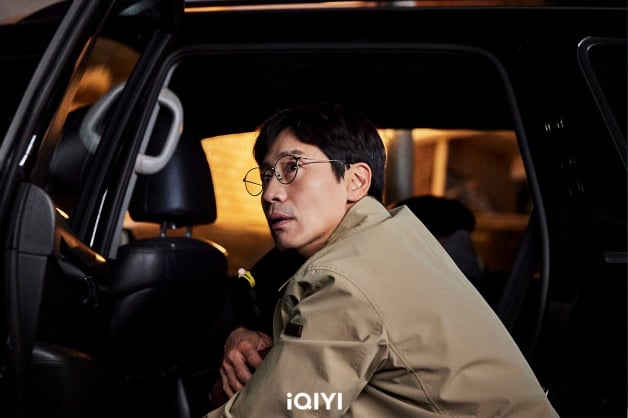 18禁韩剧《恶人传记》10大剧情演员！“金英光”最帅黑道反派，携手视帝申河均-9