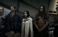 Netflix《月球叛军：火之女》：初评一般，难以吸引观众追看缩略图