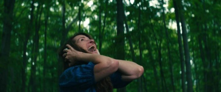 Netflix《断网假期》：有烂尾结局，但至少讽刺网络世代超过两小时-2