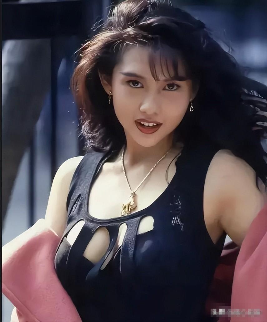 邱淑贞和田曦薇，谁更美？