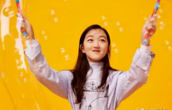 王菲砸百万为女儿修复唇裂，嘴巴好了，但脸却越来越不寻常了缩略图