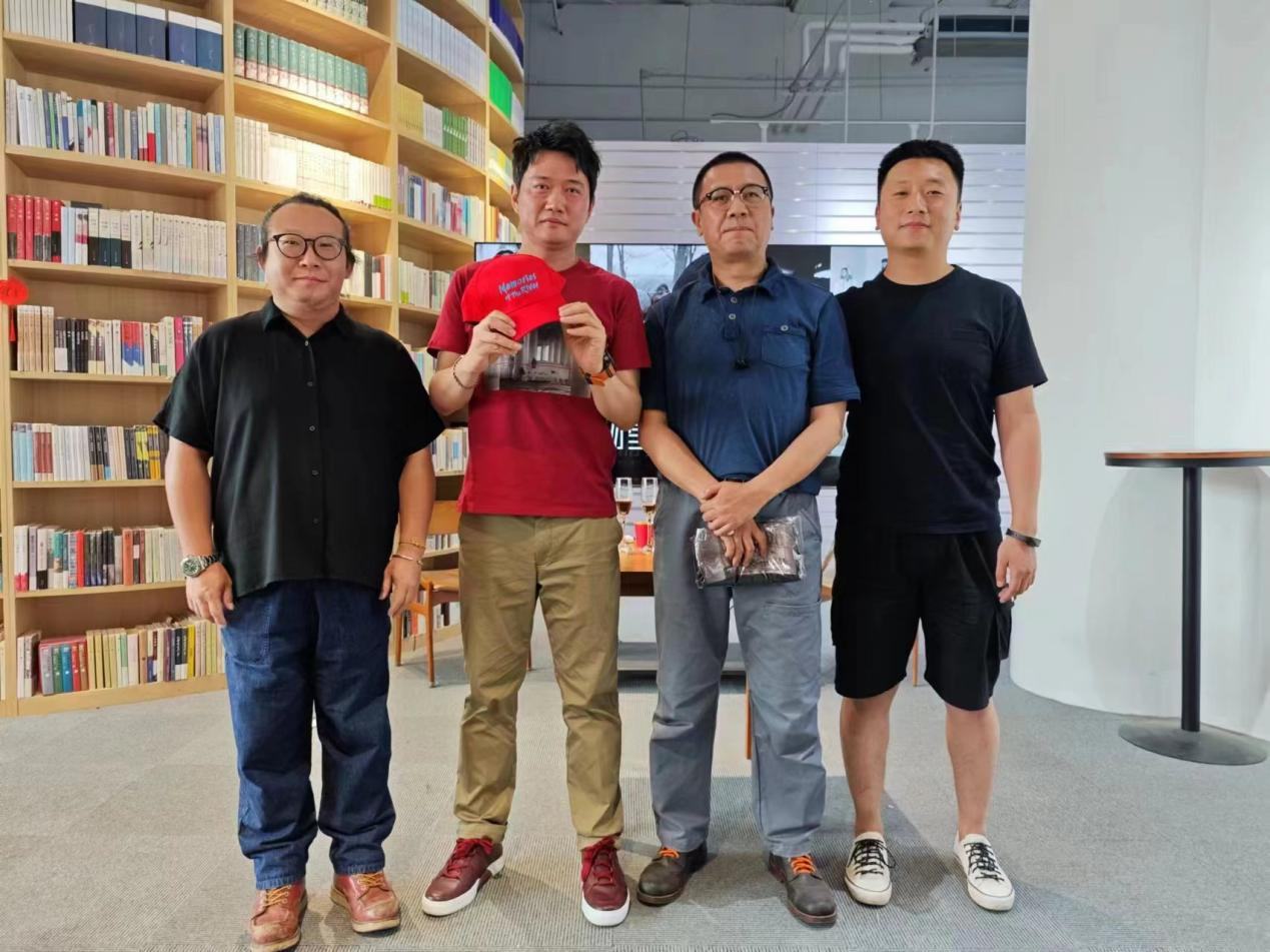 《先人一缕》终于拍完了！AI能学，但修不了这电影！