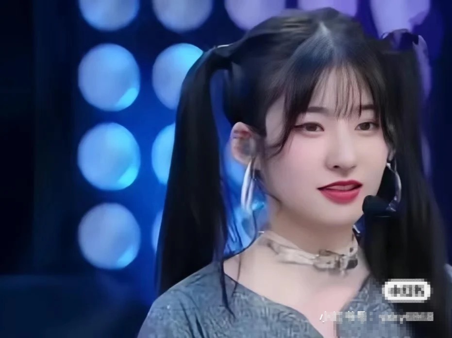 王公子的神秘宝贝现身，这模样，简直爷爷的翻版！