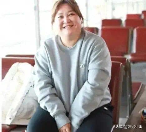 南京那家面馆的老板好像贾玲啊，网友们都笑称：是乐莹回来了，还是想以前的贾玲？
