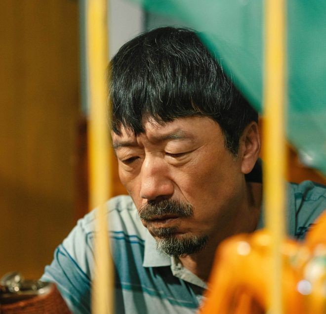 悬疑片新玩法：自首成风，背后的真相更吸引人！