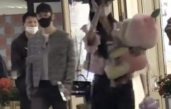 叶柯直播挺黄晓明，坦言俩人才不常吵架，又上热搜啦！缩略图
