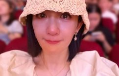 谢娜泪目送双胞胎女儿幼儿园毕业，晒自拍记录温情时刻缩略图