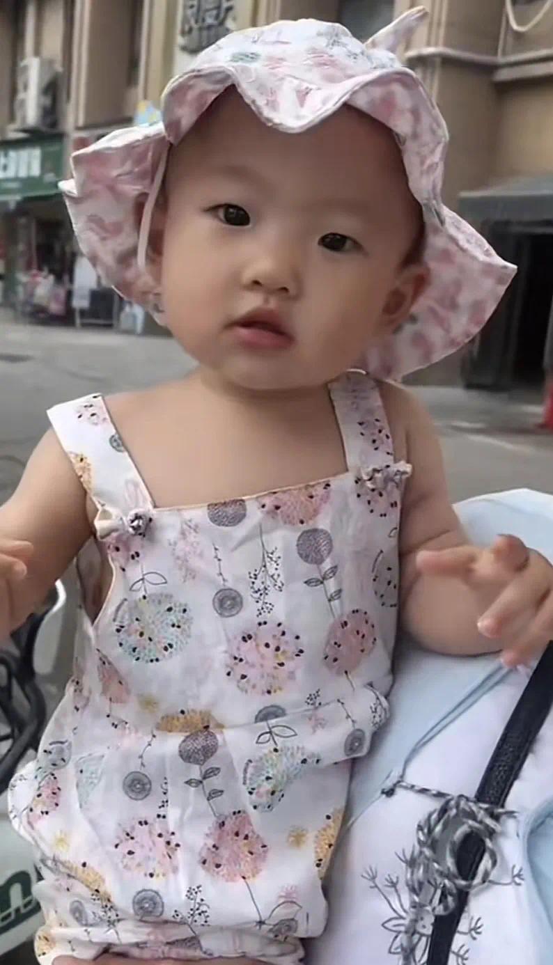 王思聪恋爱秘籍曝光，新女友透露：耐心等上位，闺蜜变情敌？