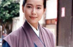 游戏里的妹子假扮成汉子，别以为主角没发现哦！缩略图