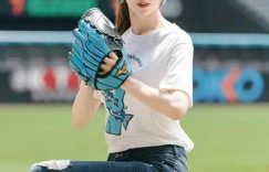 林志玲五年后再战球场，开球秀风采！网友惊叹：49岁辣妈状态爆表……缩略图