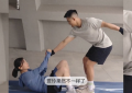 贾玲搭档现场逗乐，男女组合点燃笑料！网友：连最后的期待都破功了！缩略图