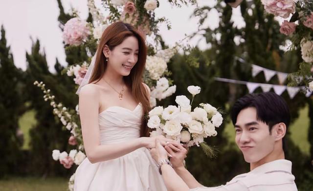欧阳龙求婚大作战，女儿欧阳妮妮也来凑热闹！