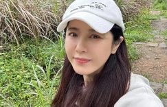 曾黎西安街头现身，拖鞋排队买小吃，蹲地吃饭引围观缩略图