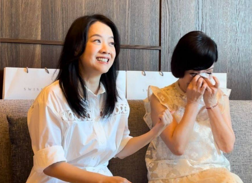 曾志伟前妻泪别舞台，三癌困扰下的生活曝光，女儿曾宝仪温暖相伴