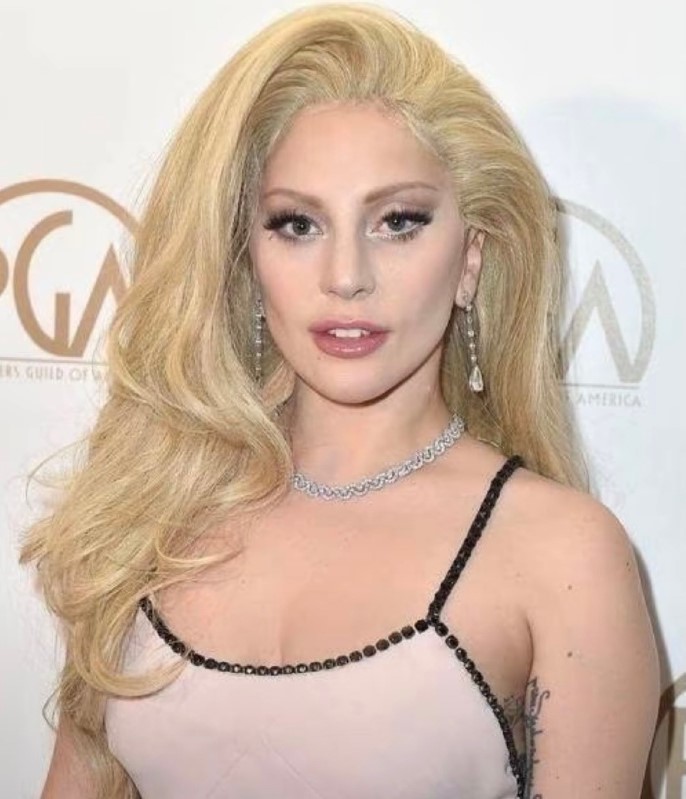 Gaga新曲来袭，亿万富婆再出新招！