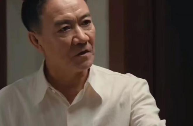 六小龄童65岁了还能打？这个镜头让多少流量明星脸红！