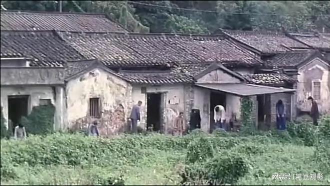 你敢再看一次吗？五部童年恐怖电影，看完绝对让你吓到哭！