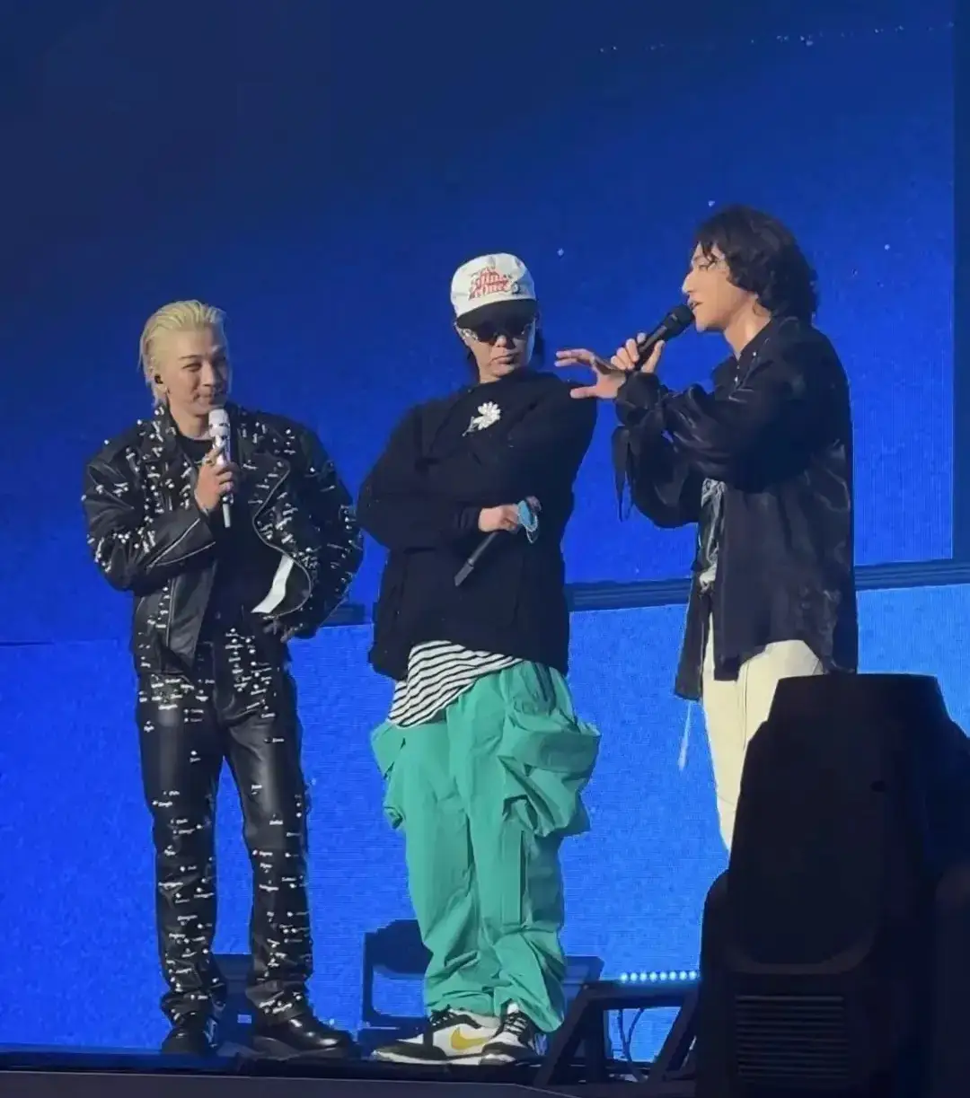 GD和大声突然现身太阳的演唱会，BIGBANG又合体啦！缩略图