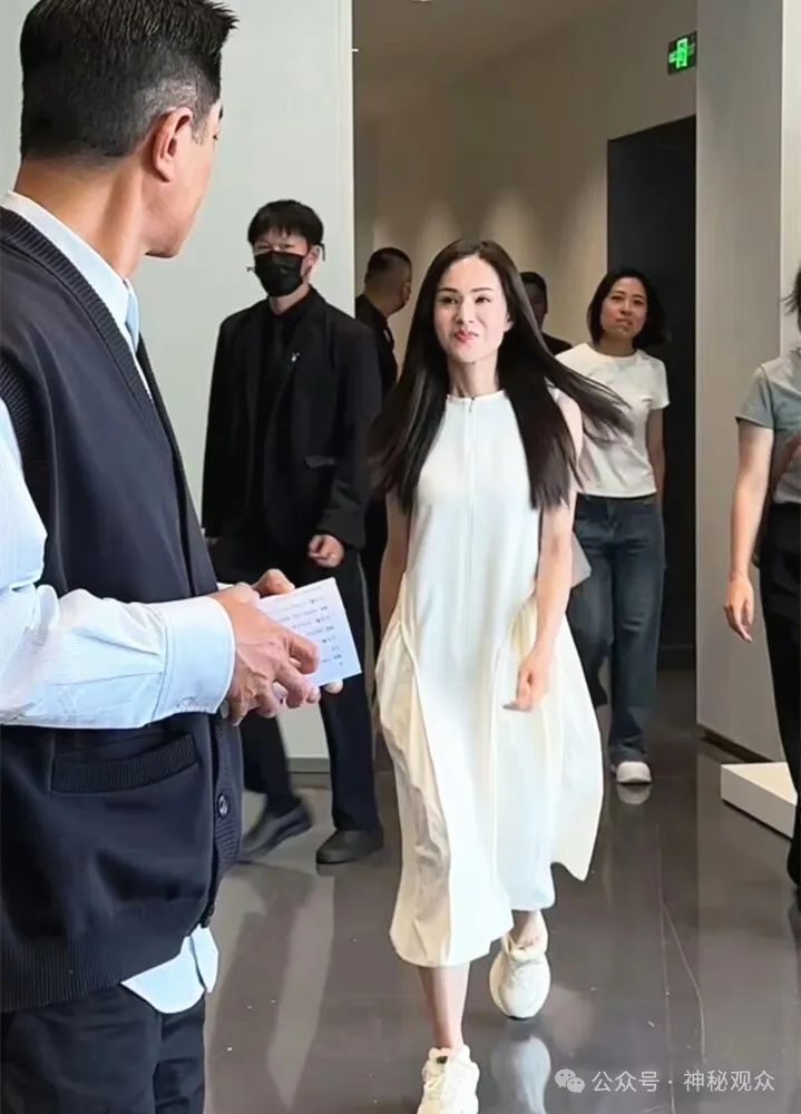 58岁还能这么嫩，古天乐都看傻眼了！