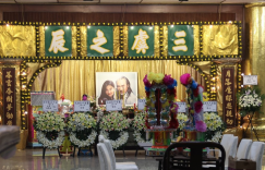 徐少强夫妇追思会：前女友雪梨和姐姐米雪都来了，李修贤回忆老友时光缩略图