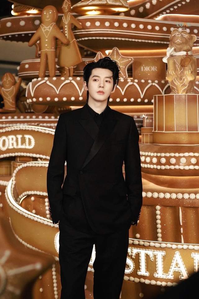 跨年追剧，两代流量男星都演大男主，王鹤棣和杨洋谁才是古装界的顶尖高手？