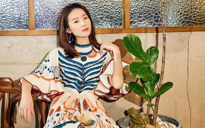 明星八卦：成毅、迪丽热巴、刘昊然、夏之光、董洁和李佳琦的那些事儿