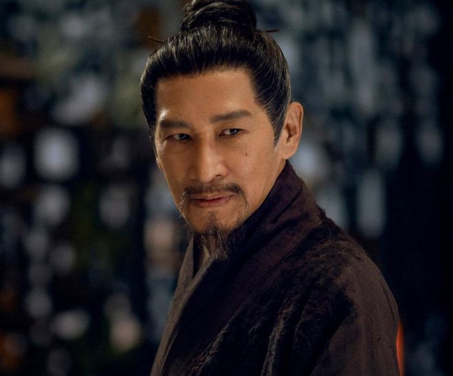 32集权谋大戏上线啦，成毅主演，王劲松也加盟了，这才是真正的好剧啊！