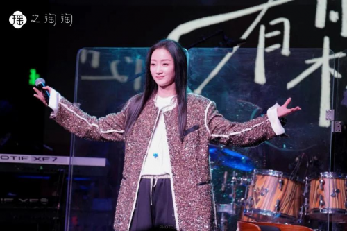 张瑶唱聊会圆满落幕：歌声交友，初心不改