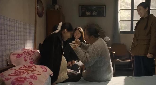 六姐妹：陈家1000元玉镯当聘礼，给何文的人生埋下大坑