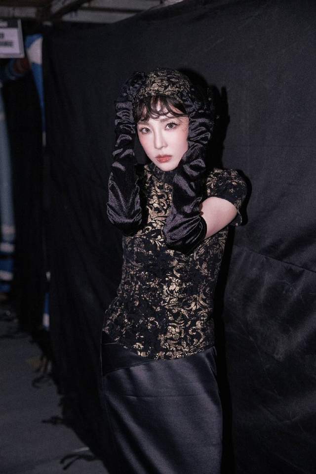 韩国女星说自己成年了却和未成年约会，网友都炸了
