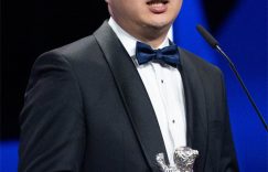 霍猛拿下了柏林电影节最佳导演奖，成了中国大陆第一人缩略图