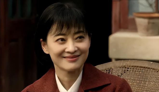 《六姊妹》百度云网盘资源下载迅雷BT资源下载[MP4]高清[HD720p]阿里云盘