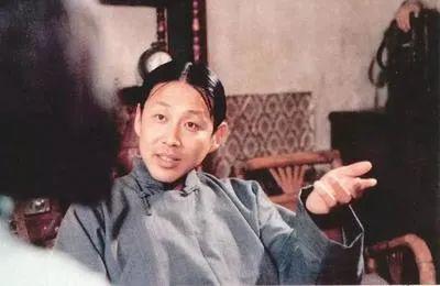 《围城》全集百度云网盘资源下载免费/加长版无修版英文版【HD1080P/夸克网盘-MP4】下载