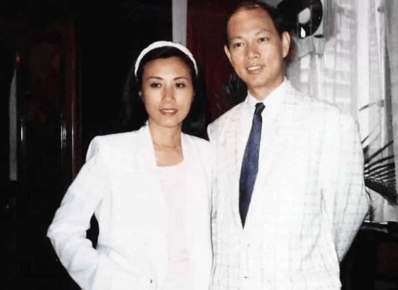 相恋20年，得了癌症才决定结婚，婚后却发现一堆问题，没孩子的汪明荃后悔了吗？