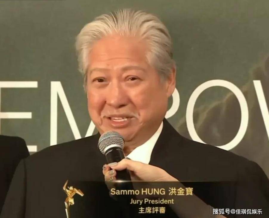 香港这晚，汤唯包得超美，天然好骨相甩开打针脸几条街