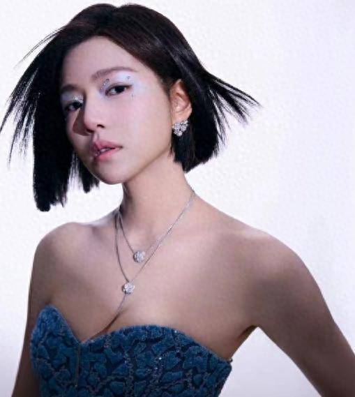 陈妍希学霸人设崩了？其实是个富二代，她的经历比你知道的更心酸！