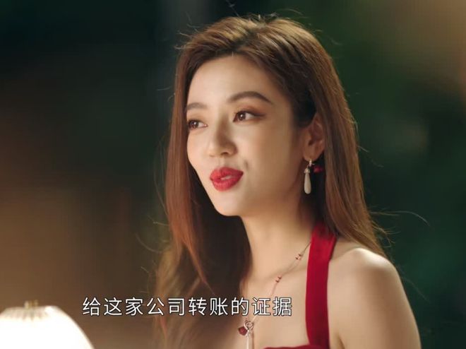 短剧界又爆黑马啦！开播一天就冲到热度第二，男女主颜值高演技棒呆了！
