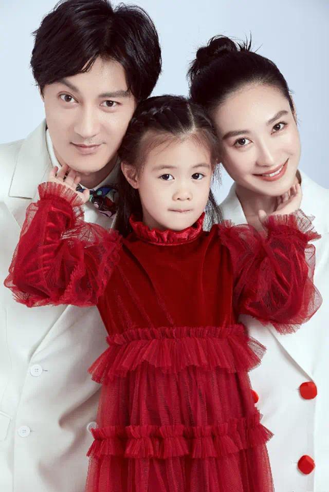 陶昕然离婚还顺便帮何建泽火了一把，前夫不仅长得帅演技也超好，真是低调到不行啊