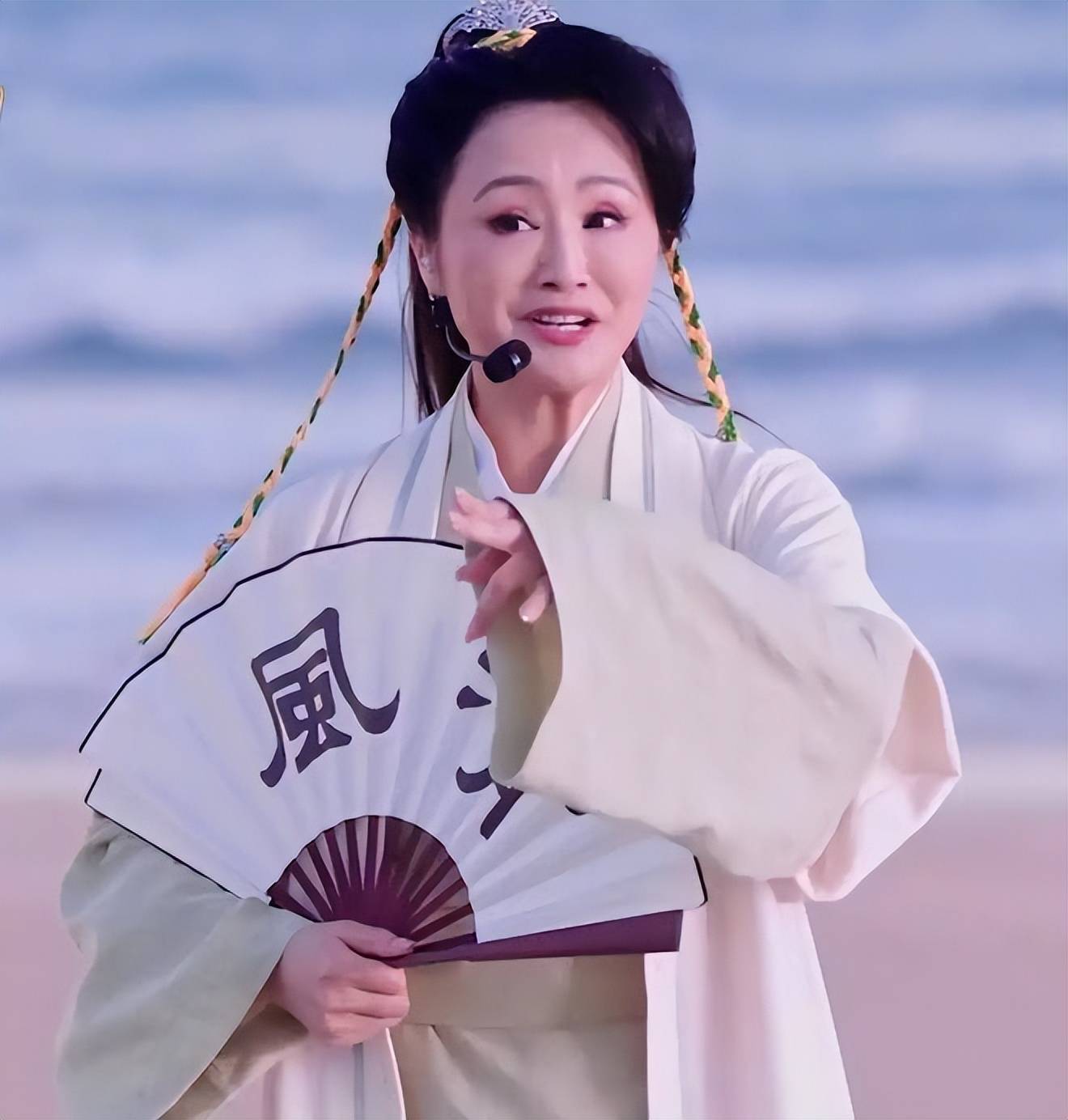 揭秘：为啥曹颖等到《浪姐》第六季才被邀请？背后的原因太现实！