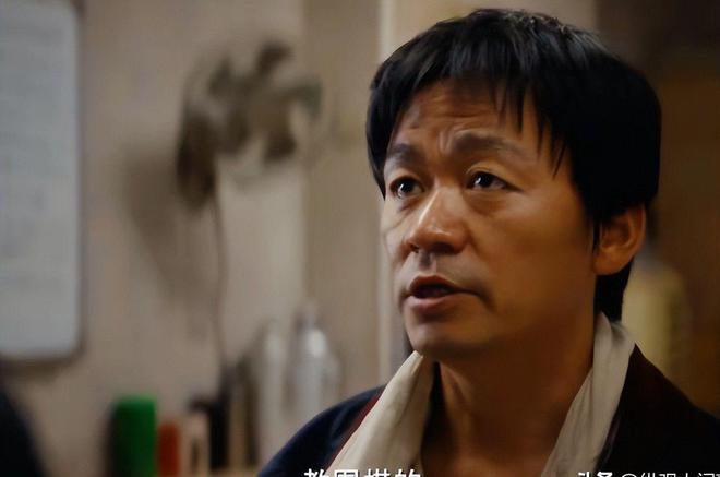 口碑爆棚！央视新剧演员演技超棒，她一出场表情僵硬，观众纷纷弃剧