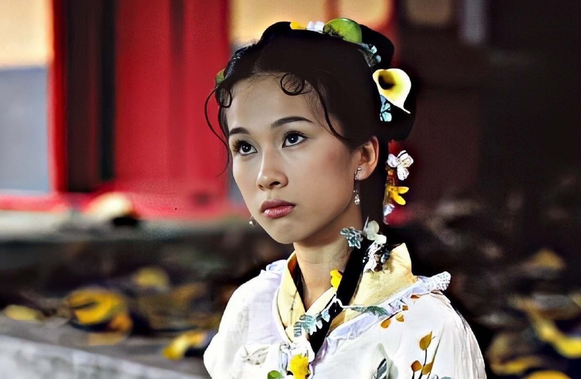 七魔女海边泳装照全在这儿啦，美女们都到齐了，就佘诗曼还没结婚没娃