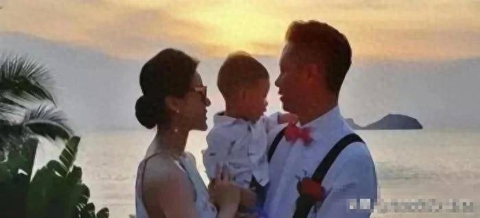 胡杏儿十年恩爱抵不过夜店绯闻？婚姻里信任到底咋玩