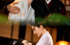 古装丑男又多一个！怪模怪样还想演狐仙美男，别折磨观众眼睛了缩略图