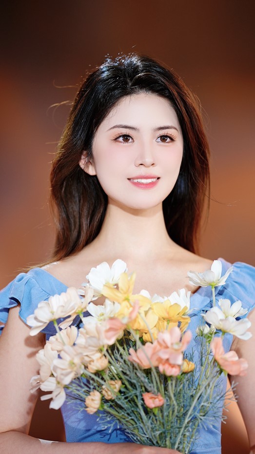 胡启越新歌《心中的格桑梅朵》上线，唱出草原上的永恒爱恋
