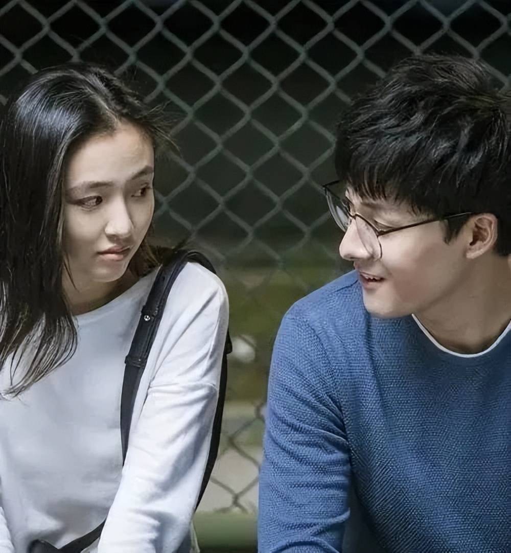 爆红后悄咪咪结婚生娃，结果遇渣男离婚，现在这个15年前的灵动少女又回来了