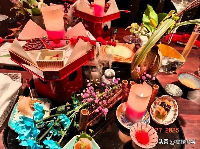 唐艺昕宋茜姐妹情深，张佳宁拍戏结缘，她们的聚会超温馨