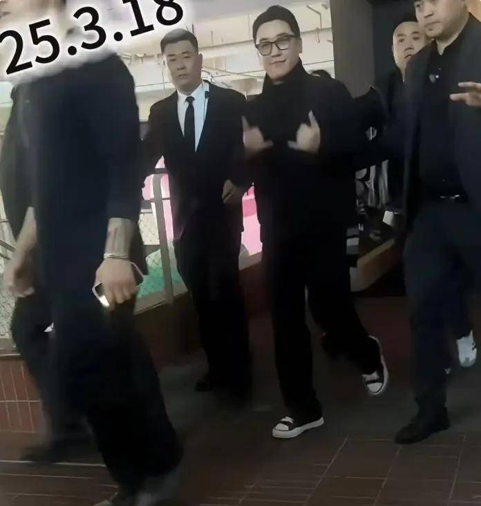 李胜利想来中国发展？网友炸了：回韩国吧！